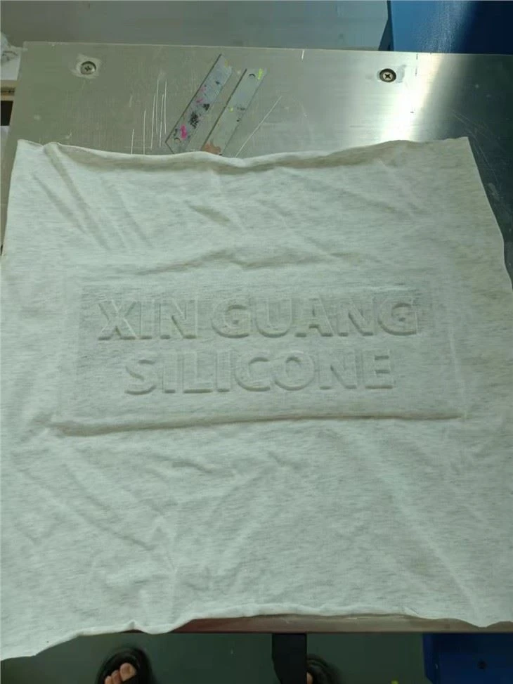 Goffratura con inchiostro siliconico