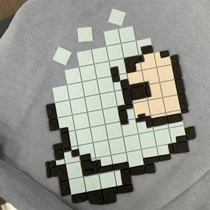Maglietta con stampa serigrafica